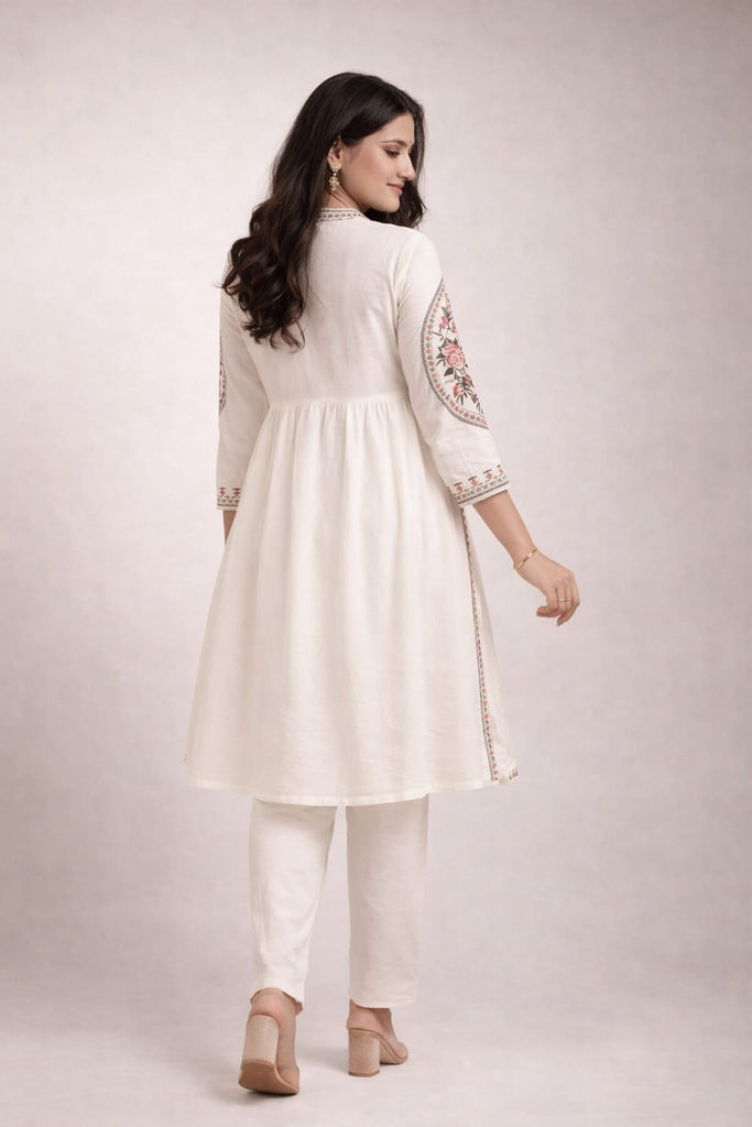 IVORY FLORAL EMBROIDERED — Kurta Set