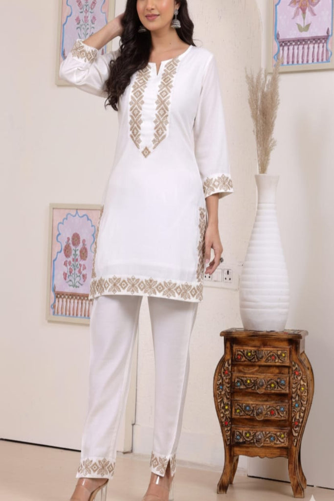 WHITE GOLD EMBROIDERED — White Kurta Set